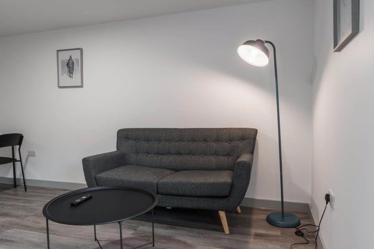 Modern 1 Bed Apartment In Liverpool Centre Exteriér fotografie