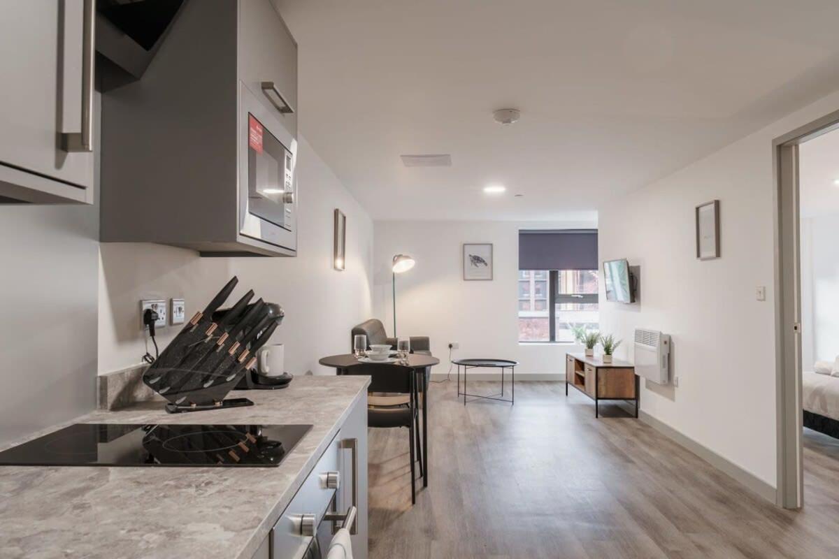 Modern 1 Bed Apartment In Liverpool Centre Exteriér fotografie