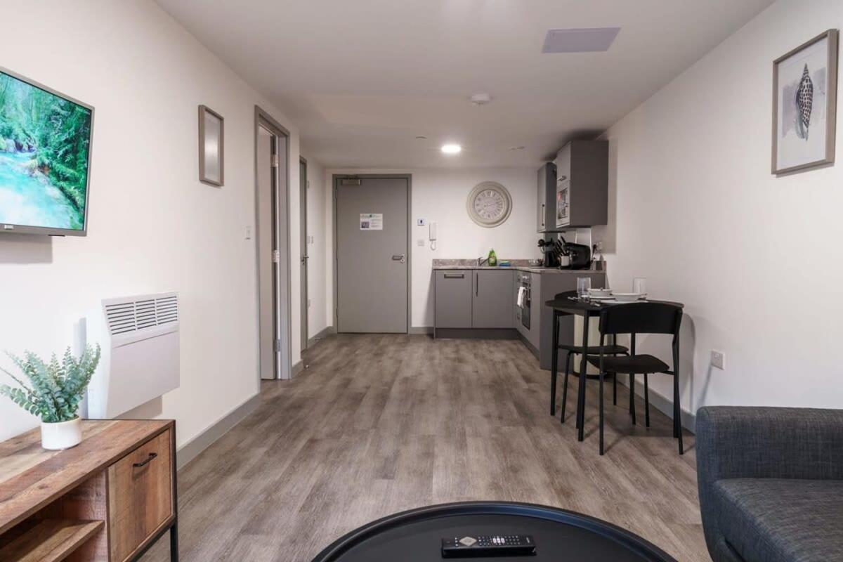Modern 1 Bed Apartment In Liverpool Centre Exteriér fotografie